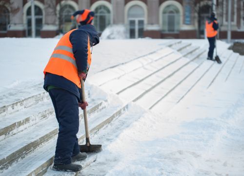 Winter storm cleaning New York